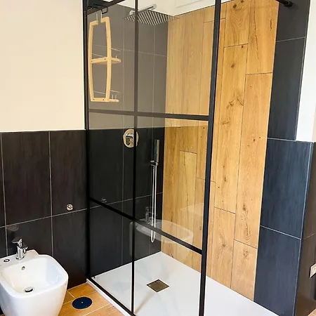 Casa Momi Mergellina Гостевой дом Неаполь